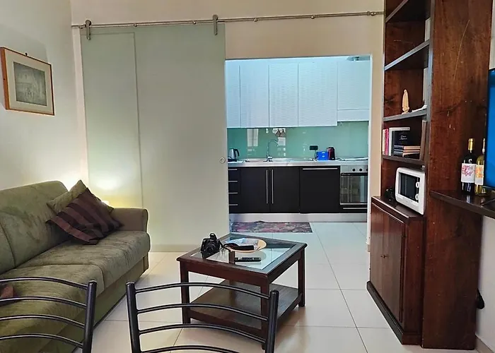 Visconti Apartment. * Roma